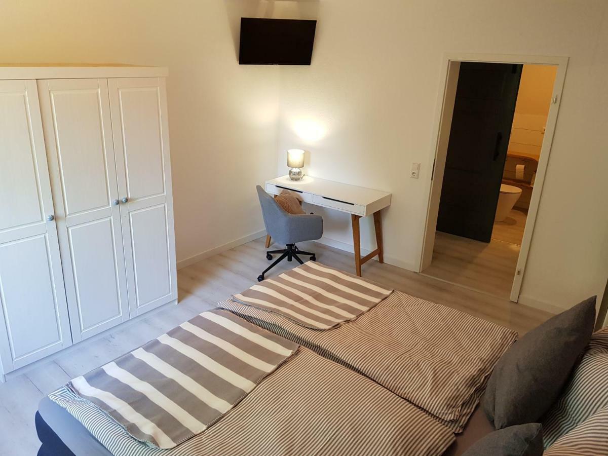 Grosse, Helle Ferienwohnung Mit 2 Balkonen Auf Dem Bauernhof In Der Lueneburger Heide Oetzen Kültér fotó